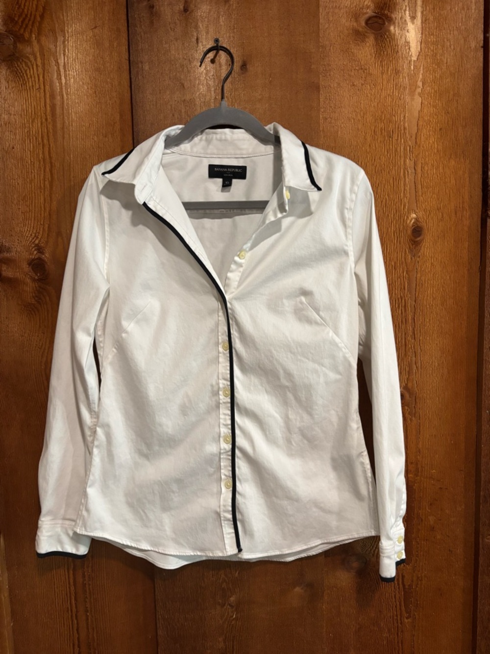 Banana Republic Tuxedo Style Button Up Shirt White Black Piping Size 10